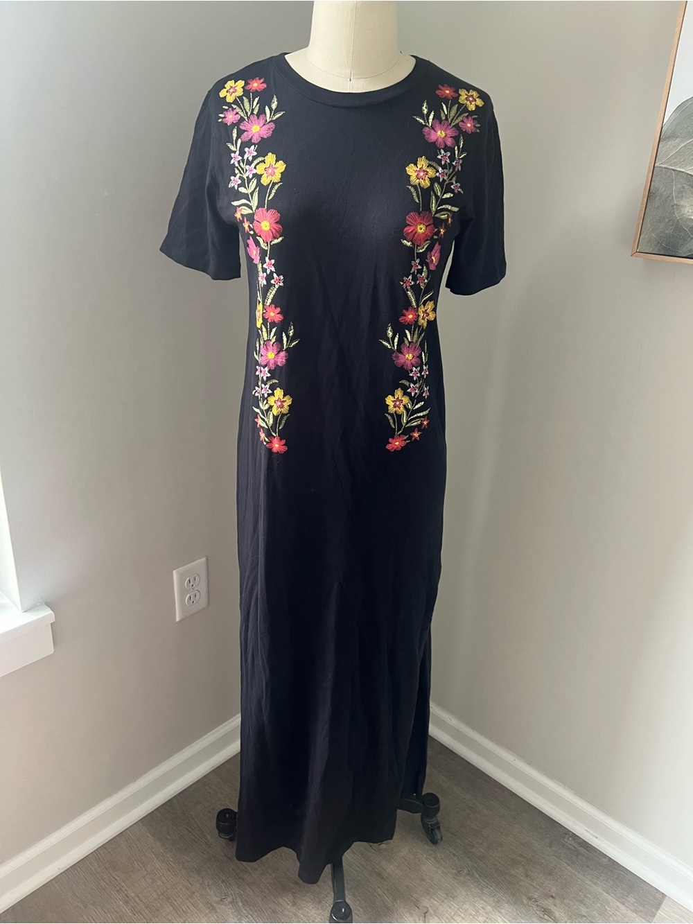 ASOS Black Floral Embroidered Short Sleeve Maxi Dress